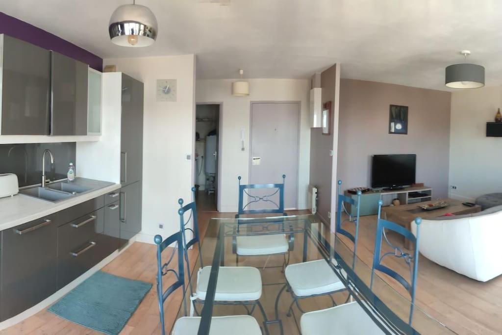 Grand T2 Lumineux Viarme/Talensac Avec Parking Nantes Exterior photo